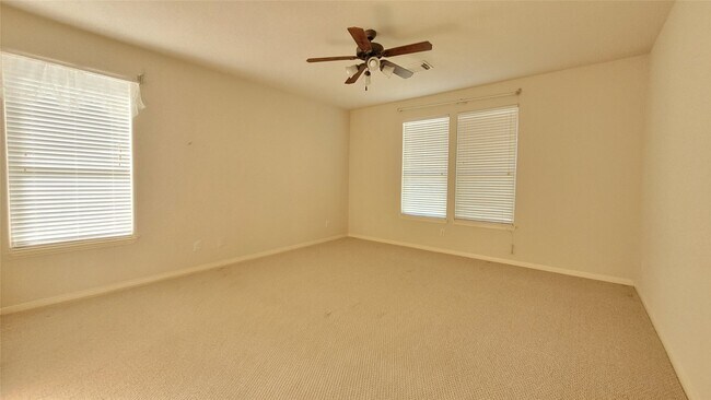 Building Photo - 17906 Castle Heath Ln