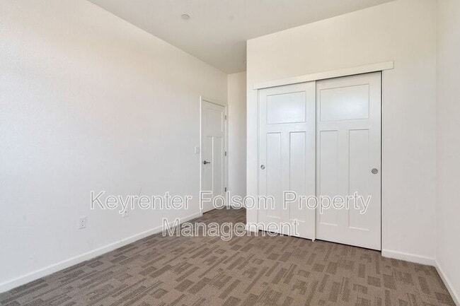 Building Photo - 3057 Bernini Pl