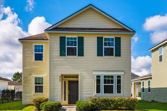 Building Photo - 452 Vineyard Ln