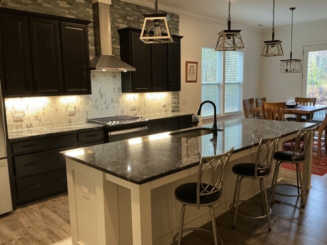 Building Photo - 291 North St