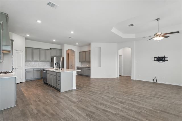 Building Photo - 1013 Sublime Dr