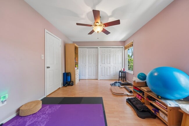 Building Photo - 212 Westchester Ct