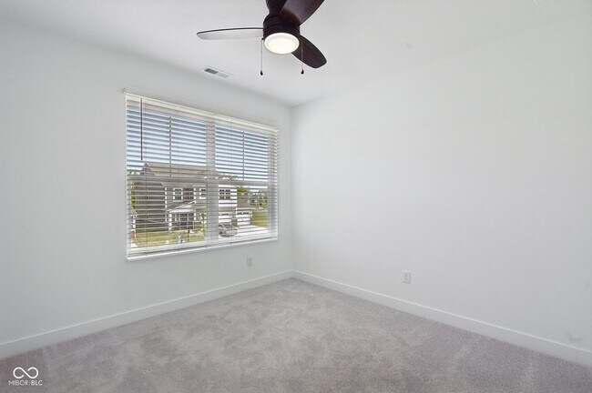 Building Photo - 15480 Postman Rd