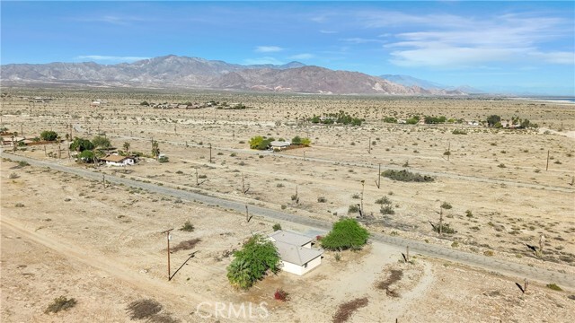 Building Photo - 1341 Beach Club Dr
