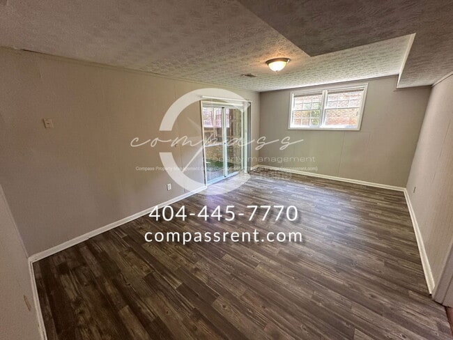 Building Photo - 4008 Emerald N Dr