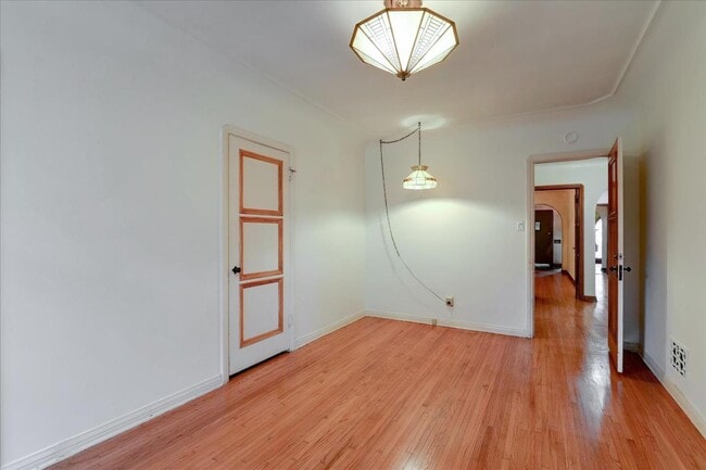Building Photo - 1136 Spaulding Ave