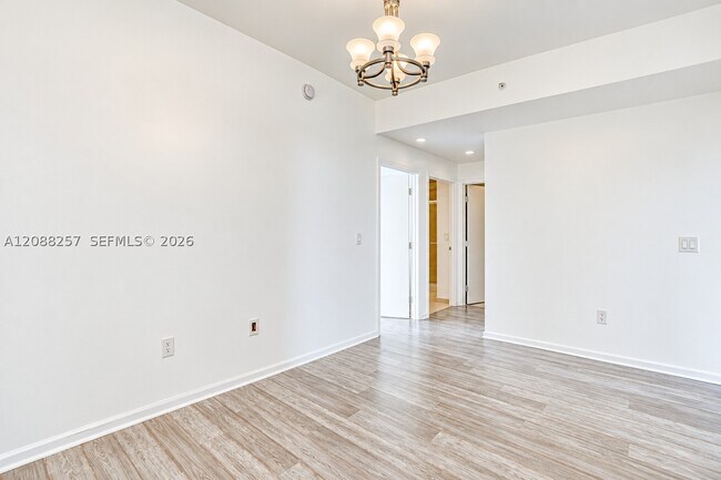 Building Photo - 3340 NE 190th St