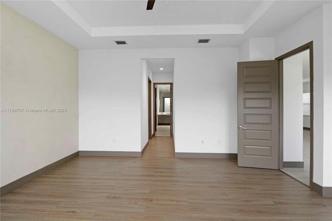 Building Photo - 15957 SW 136 Way