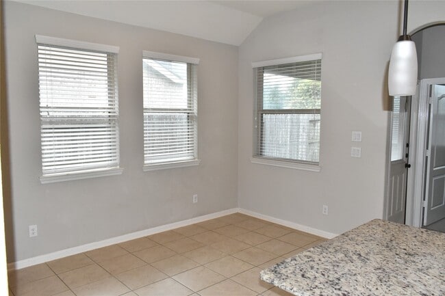 Building Photo - 29027 Crystal Rose Ln