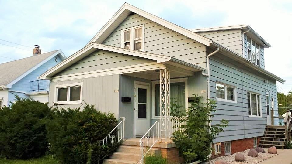 Nice tenants in the lower unit. The home has good curb appeal - 2119 N 11th St