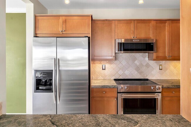 Building Photo - 2500 E Las Olas Blvd