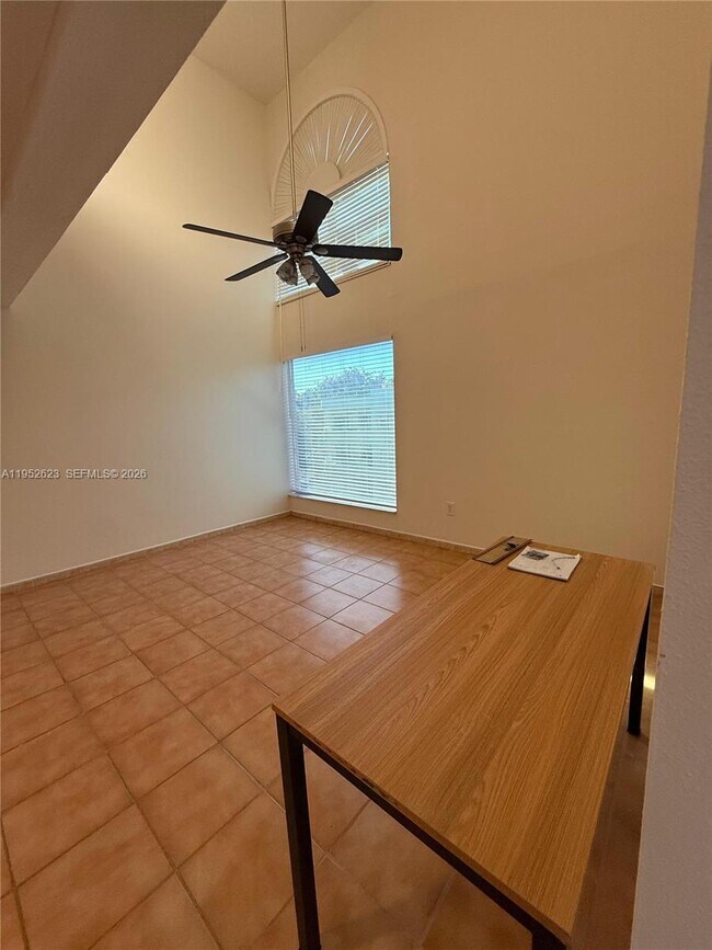 Building Photo - 10641 SW 108th Ave