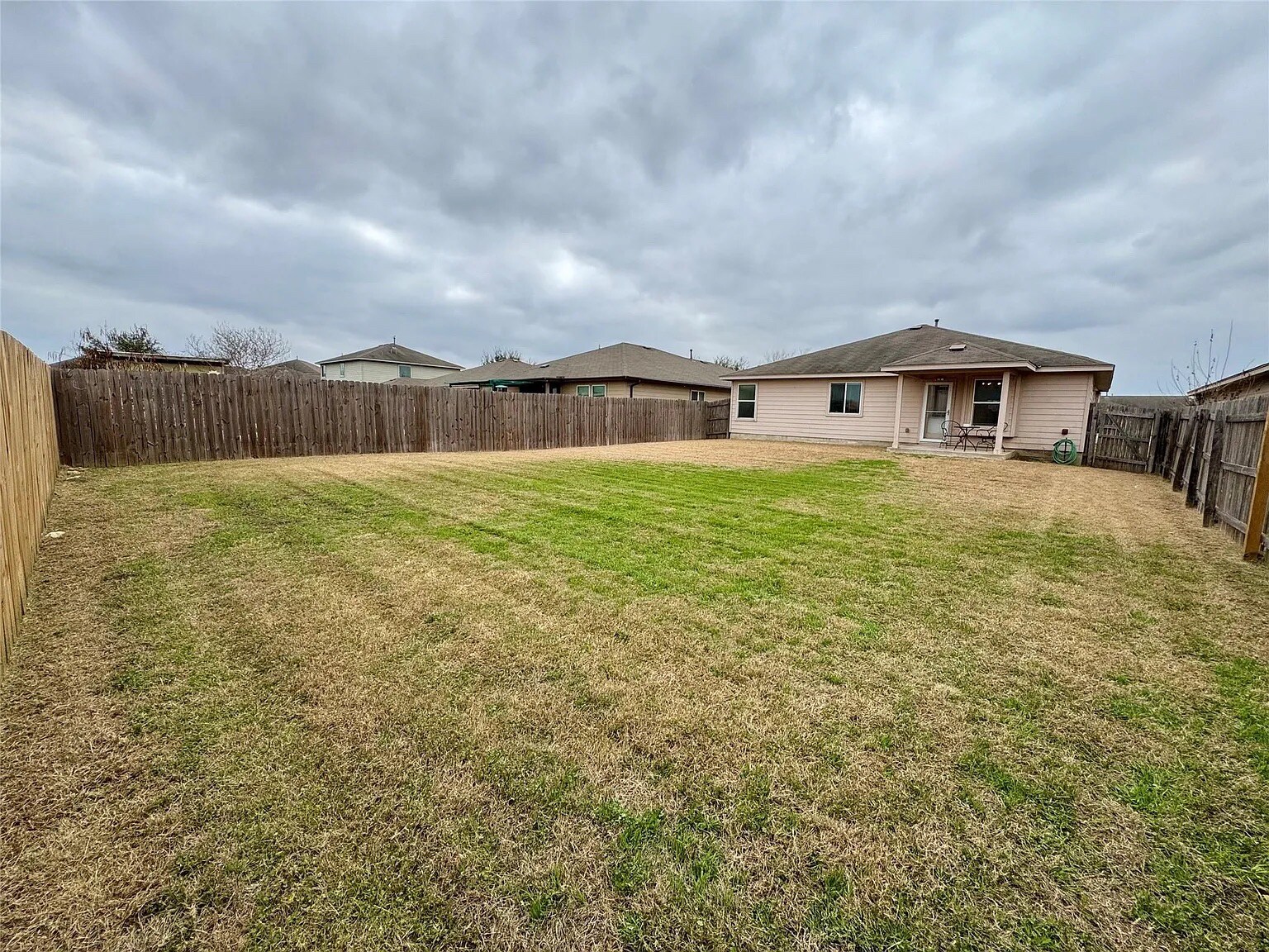 Building Photo - Room in House on Nottingham Loop