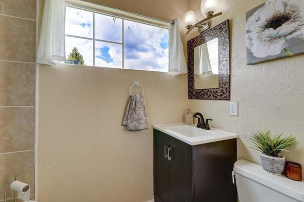 Building Photo - 384 Mccovey Ln