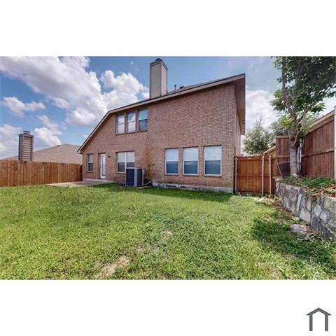 Building Photo - 3612 Dove Ln