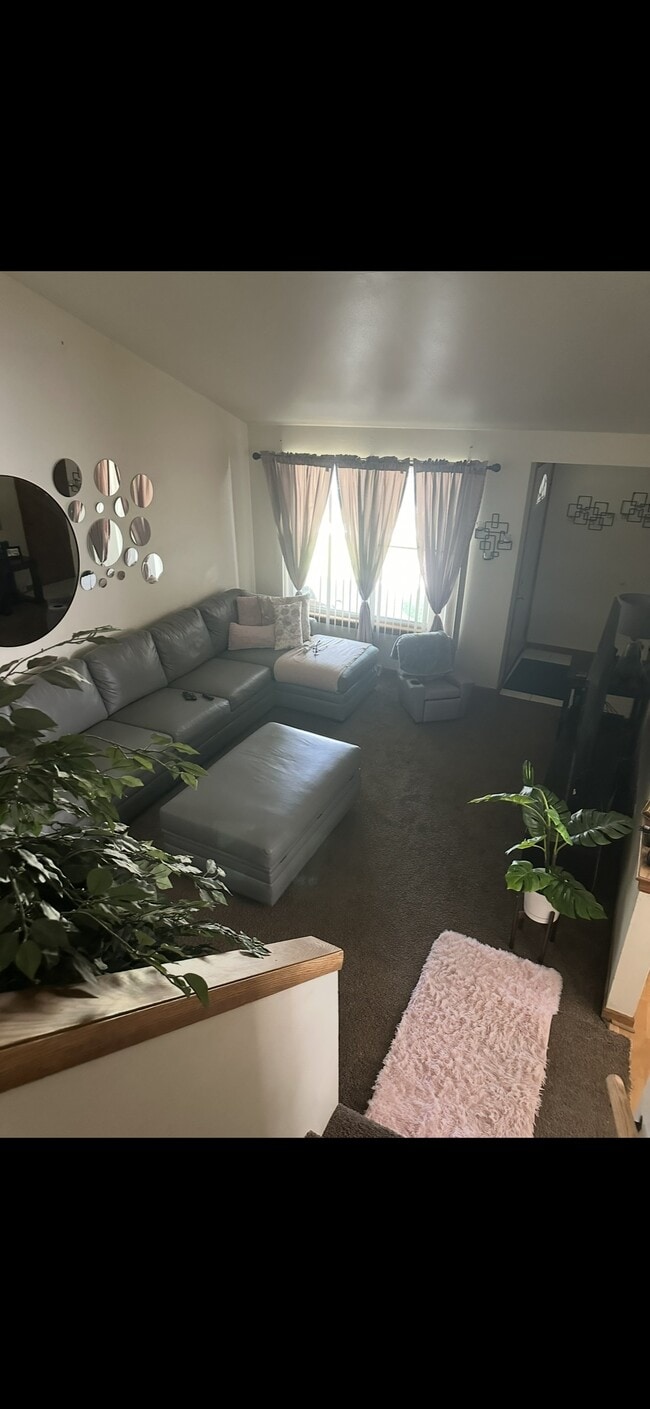 Building Photo - 5013 N 106th St