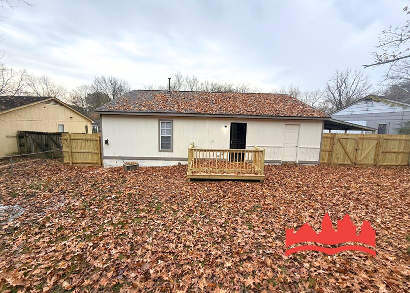 Building Photo - 658 Creekstone Cir