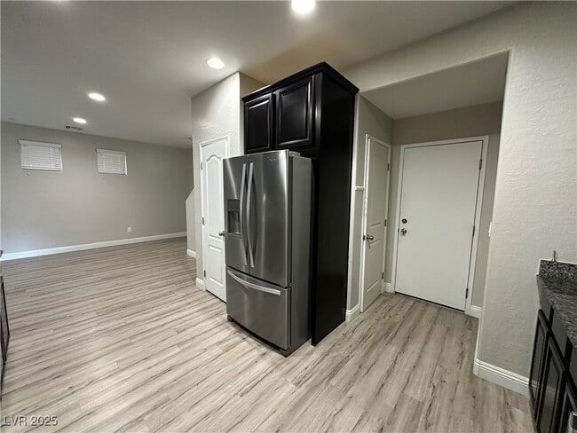 Building Photo - 7703 Peaceful Trellis Dr
