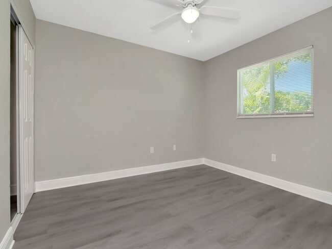 Building Photo - Stunning Fully Renovated 3BR/2BA Unit | Move-In Ready