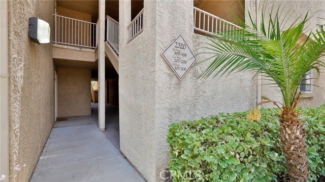 Building Photo - 2320 Del Mar Way
