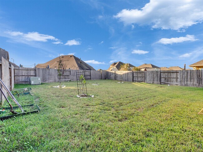 Building Photo - 11119 Mineral Island Ln