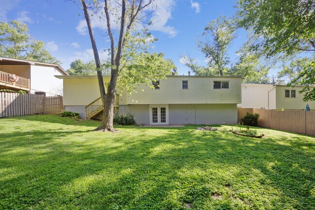 Building Photo - 1806 Partridge Dr