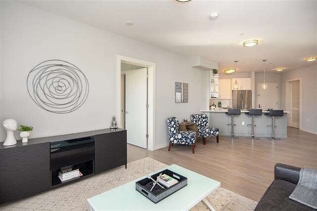 Building Photo - 461 Newark Ave