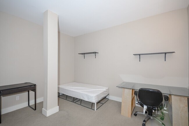 Building Photo - 603 Westgate Ave