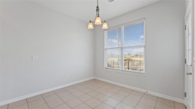 Building Photo - 4102 SW Fieldstone Blvd