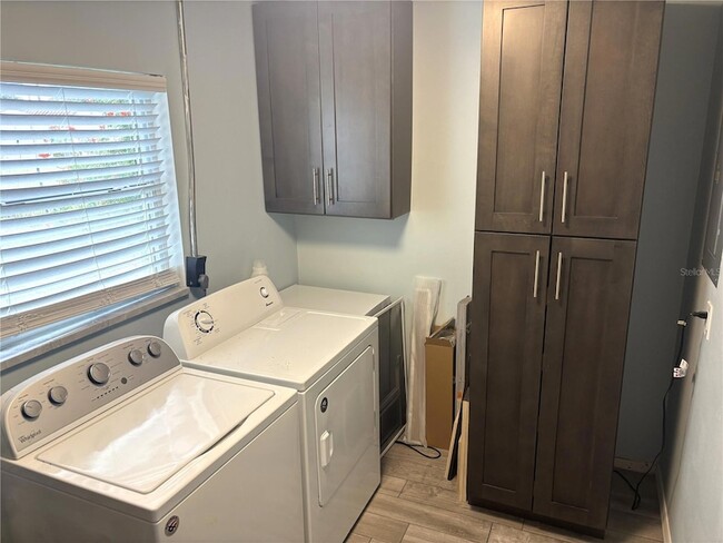 Building Photo - 668 Georgia Ave