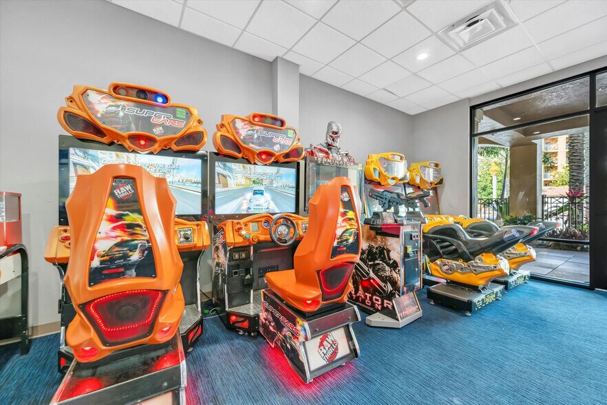 Building Photo - 12539 Floridays Resort Dr