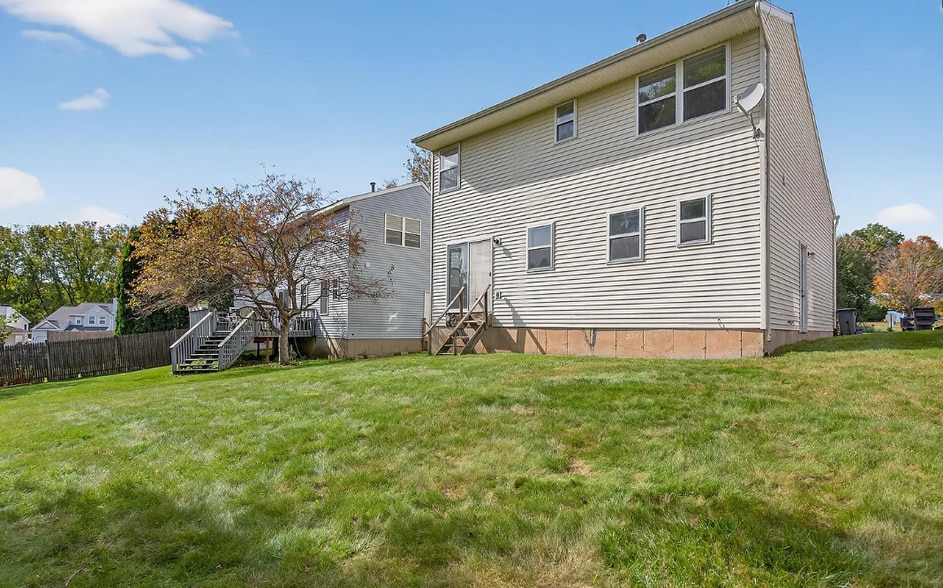 Building Photo - 29A Mapleridge Ave