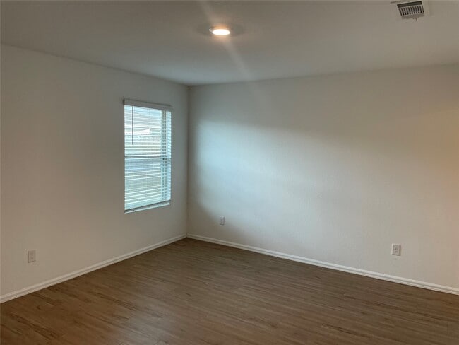 Building Photo - 22377 Sonora River Trce