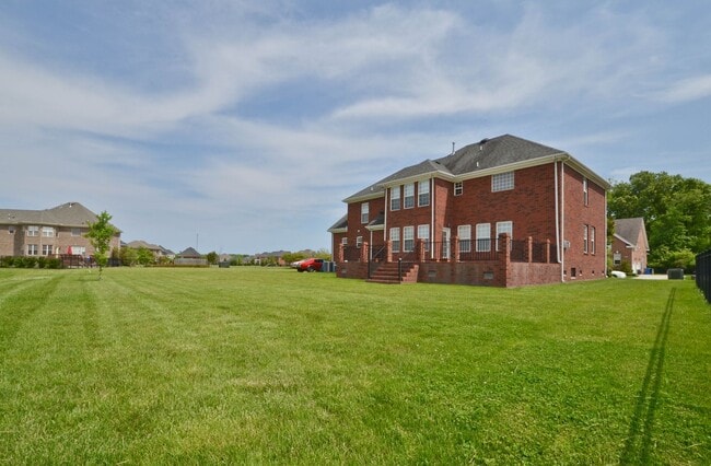 Building Photo - Discover your dream home in Virginia Beach!