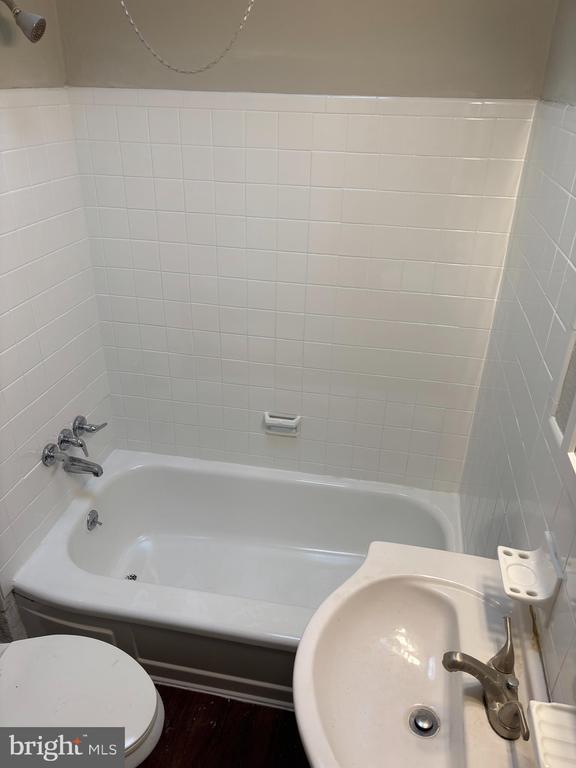 Building Photo - 1948 Carter Rd