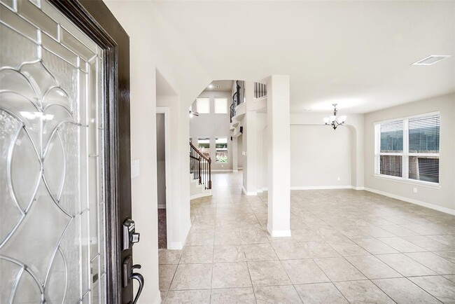 Building Photo - 16815 Violet Trace Ct