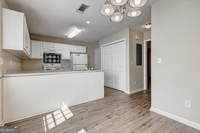 Building Photo - 279 Christian's Walk