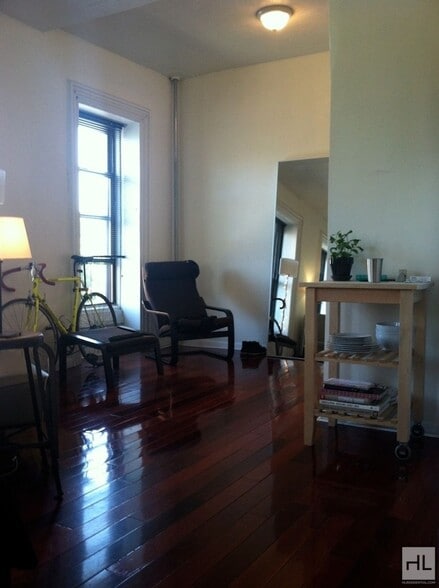 Building Photo - GREENE AVENUE / Bed-Stuy Studio