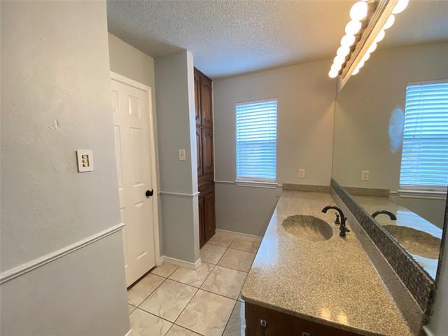Building Photo - 4131 Crossgate Ct