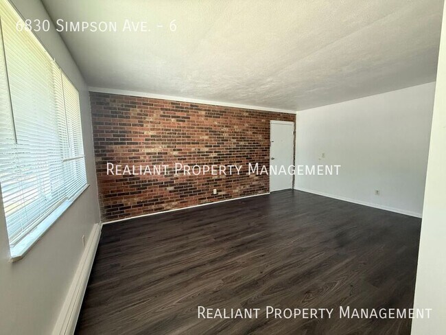 Building Photo - 6830 Simpson Ave