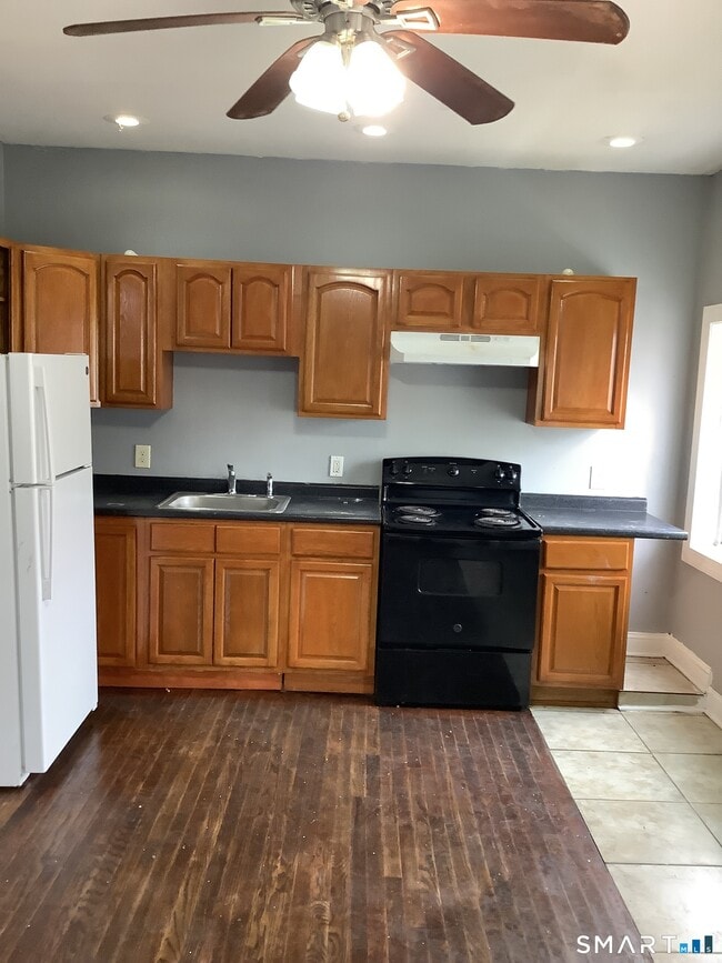 Building Photo - 1402 Boston Ave