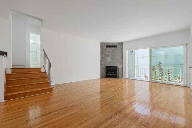 living room - 1134 23rd St