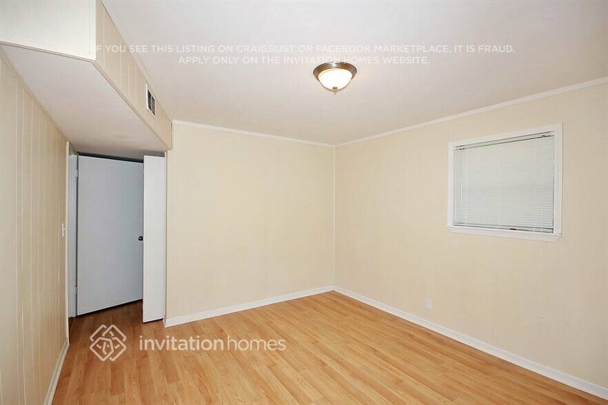 Building Photo - 109 Cedar Ridge Trail