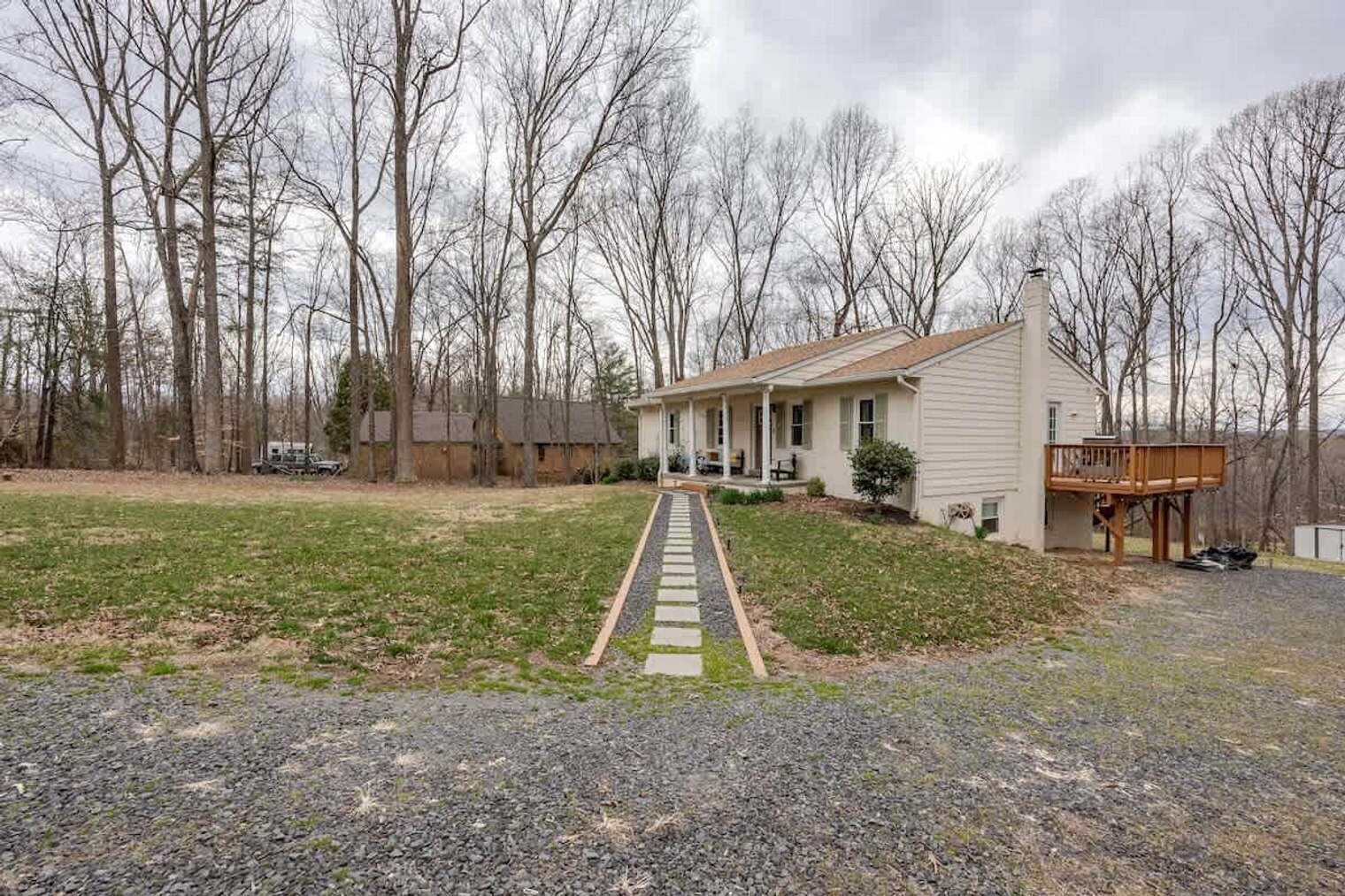 Building Photo - 7258 Baldwin Ridge Rd