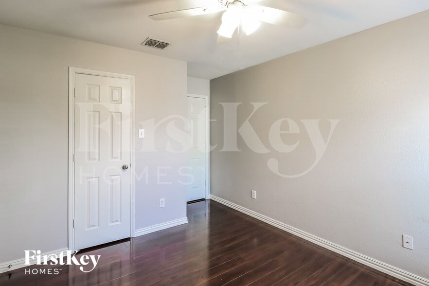 Building Photo - 14048 Tanglebrush Trail