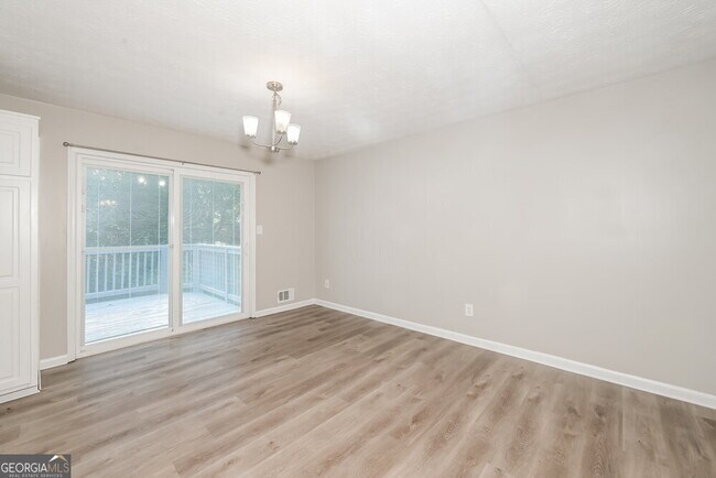 Building Photo - 2958 Quinbery Dr