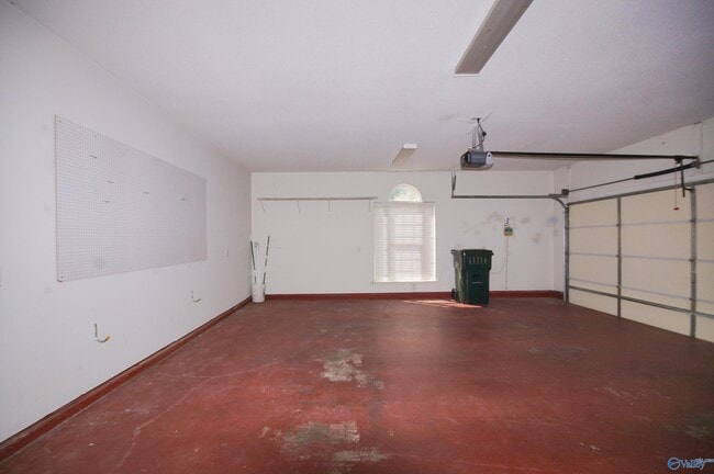 Building Photo - 209 Bridgeway Cir