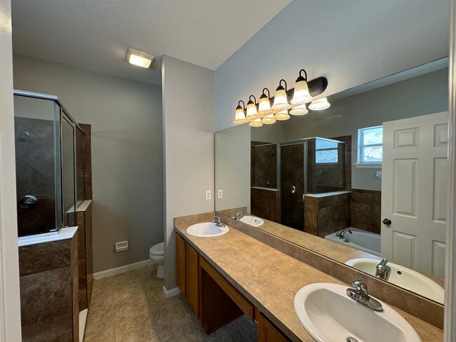Building Photo - Beautiful 3 bedroom home in Port Orange