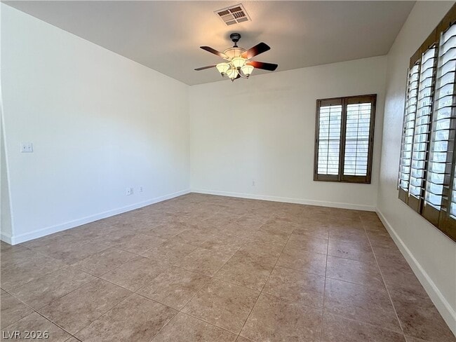 Building Photo - 9824 Garamound Ave