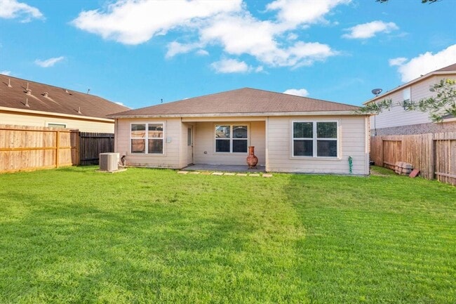 Building Photo - 316 Shoshone Ridge Dr